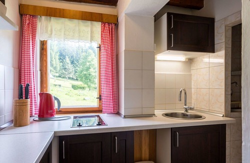 Vitkovice House | Stunning villa for 6 people with WIFI, TV, terrace, pets allowed and panoramic view