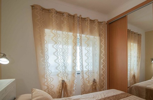 Olhao House | Stunning villa for 6 guests with WIFI, A/C, TV and patio