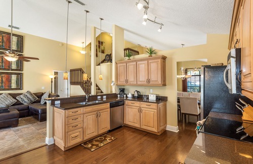 Haines City Villa | Stunning Villa In Gated Golf Community