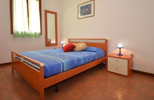 Lignano Pineta House | Stunning villa for 6 guests with A/C, TV, terrace, pets allowed and parking