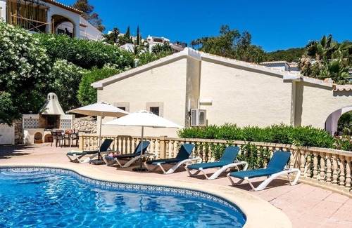 Mar Azul Villa | Stunning "Villa Mar Azul" with sea and mountain views, private pool, A/C & Wi-Fi