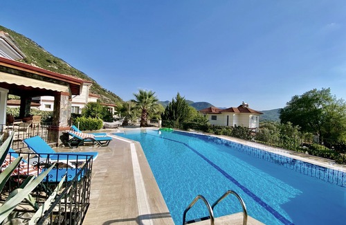 Fethiye Villa | Stunning Villa Sana Perfect Condition, Private 100 m³ Pool & 1000m2 Garden WIFI