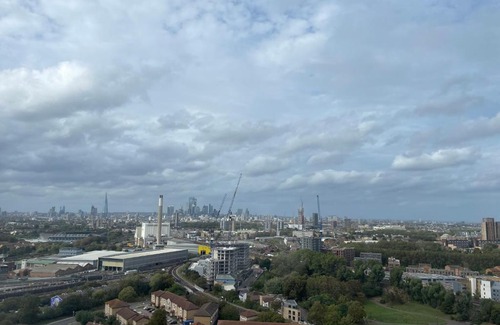 New Cross Apartment | Stunning Welcoming Cosy Apartment in London