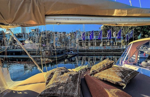 Double Bay Boat Rental | STUNNING YACHT IN DOUBLE BAY