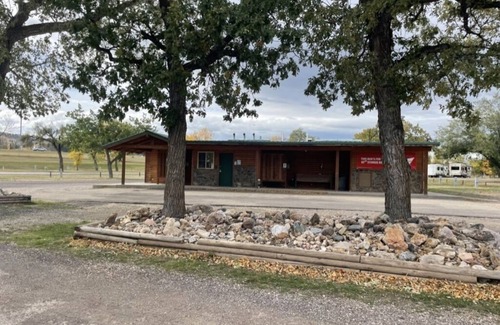 Sturgis Cabin | Sturgis Camping Cabin with Queen Bed