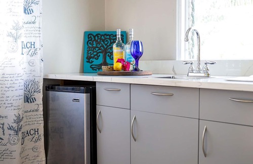 Cotton Valley House | STX Villa La Brisa Guest Suite -Separate Entrance