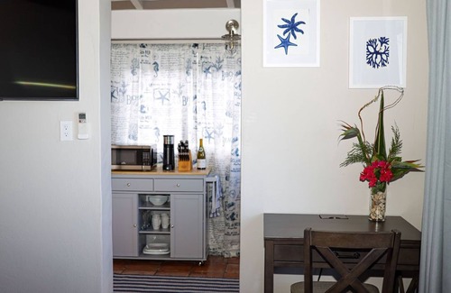 Cotton Valley House | STX Villa La Brisa Guest Suite -Separate Entrance