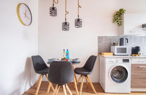 Barmen Apartment | Stylisches Stadtnest mit Xbox
