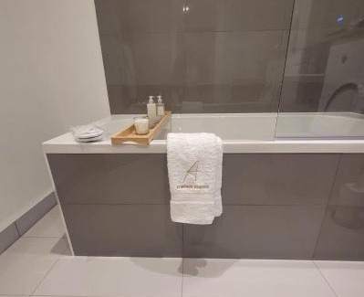 Rochester Apartment | Stylish 1 Bed Flat Rochester