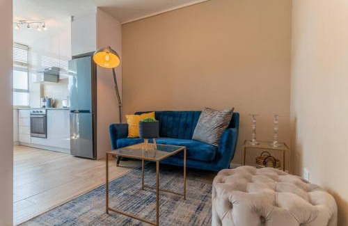 Three Anchor Bay Apartment | Stylish 1-Bed near Sea Point Promenade