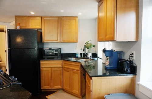 Lower Avenues Apartment | Stylish 1-Bedroom Stay Near Downtown SLC