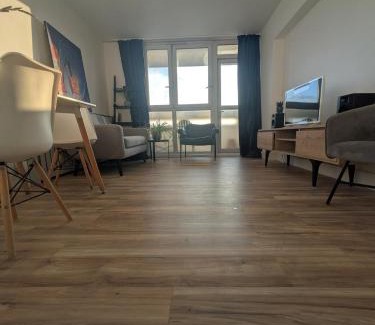 St Luke's Apartment | Stylish 1 Bedroom Flat in Old Street