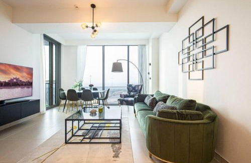 Al Sufouh 2 Apartment | Stylish 1 Bedroom in 5242 with Full Sea View by Ofex