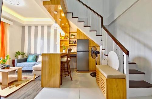 Mandurriao Apartment | Stylish 1 Bedroom Loft with 2 Balconies