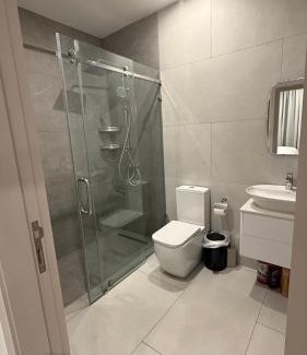 Roman Ridge Apartment | Stylish 1-Bedroom with Stunning City View atNova with PS-5