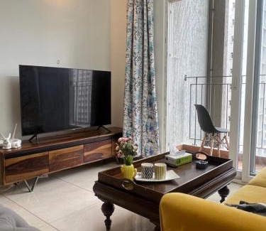 Bengaluru Apartment | Stylish 1 BHK near airport Manyata Tech Park