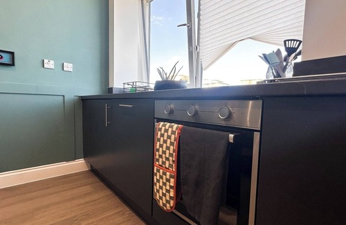 Wakefield Apartment | Stylish 1BD Flat, Calm, Light-Filled and Central
