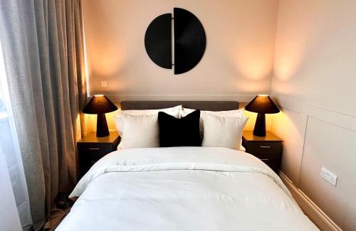 Wakefield Apartment | Stylish 1BD Flat, Calm, Light-Filled & Central