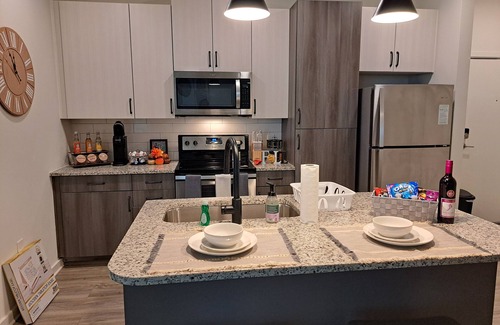 Mableton Apartment | Stylish 1br in Mableton not far from Battery Park Internal name: Lux Near Braves