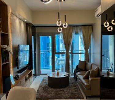 Tambo Apartment | Stylish 1BR Near Airport Facing the Bay - 9d