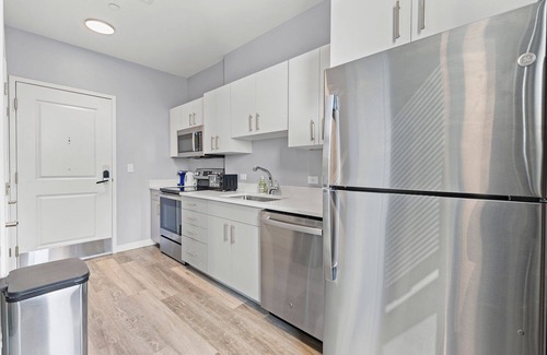 Everett Apartment | Stylish 1BR Near Encore 3492