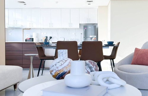 Jumeirah Village Apartment | Stylish 1BR With Balcony City Views O2 Tower, JVC