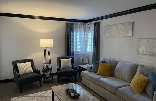 Yorba Linda Condo | Stylish 2 bdrm Condo w/fireplace. Lux King Suite.