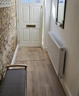 Stamford House | Stylish 2-Bed House in Stamford Town Centre
