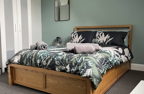 Whitstable House | Stylish 2 bedroom Cottage in Central Whitstable