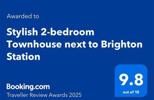 Brighton City Centre Apartment | Stylish 2-bedroom Townhouse next to Brighton Station