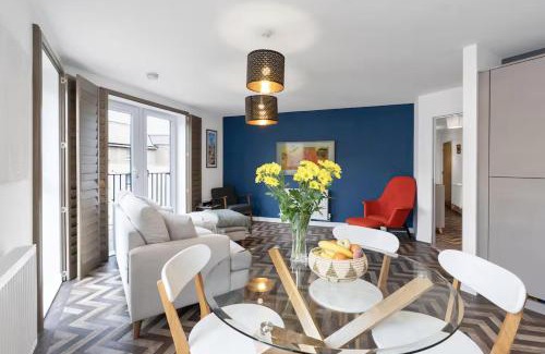 Gifford Apartment | Stylish 2Bed Flat Near Arthur's Seat and Waverley Station