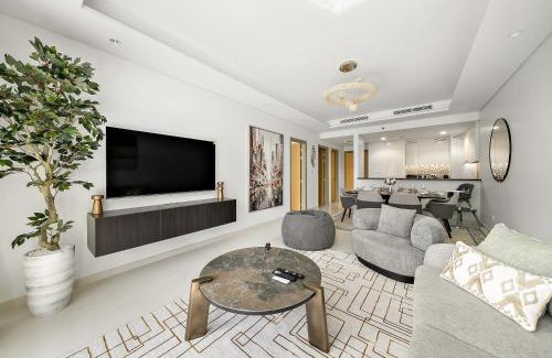 Downtown Dubai Apartment | Stylish 2BR Apt in 5 Star Hotel with Burj Khalifa Views