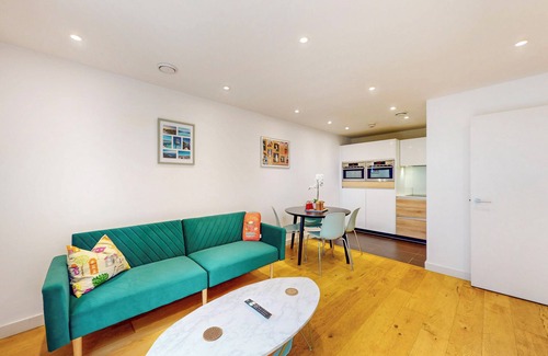 De Beauvoir Apartment | Stylish 2BR Flat Walking Distance to Shoreditch