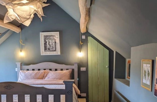 Temple Guiting Cottage | Stylish 3 bed Cotswold Cottage With Stunning Views and Country Walks