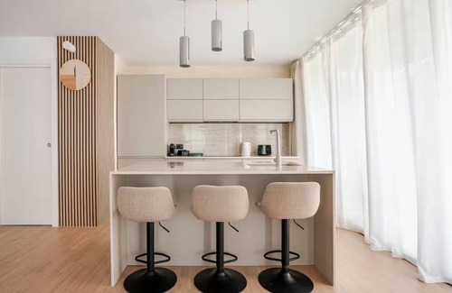 Centro Giano House | Stylish 3-bedroom townhome with Garden, Fiumicino