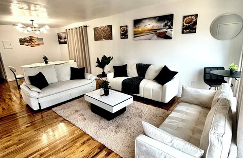 Ironbound District Apartment | Stylish 3-bedroom 2-bath unit. Sleeps 10+. Close to NYC and EWR airport.