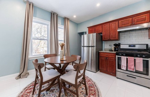 Dorchester Apartment | Stylish 3BR Apt in Boston