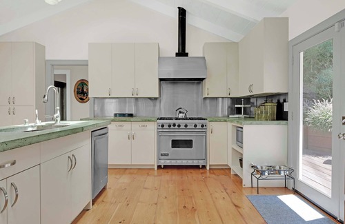 Occidental House | Stylish 3BR Retreat | Close to Coast & Wineries
