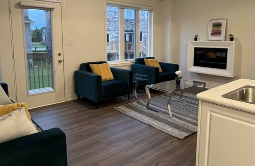 Watertown House | Stylish 4BR BRAND NEW Home in Waterdown, Hamilton!