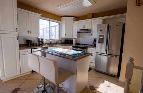 Southeast Edmonton House | Stylish 5 Bedroom 2.5Bath Home in Edmonton, Central Location, Deck, Pool in Yard