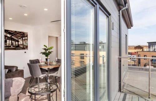 Ashford Apartment | Stylish and Bright 2 Bed Apartment in Ashford