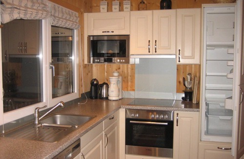 Annaberg im Lammertal Ski Chalet | Stylish and cozy: Austrian wooden chalet for 8, only 300m from slopes