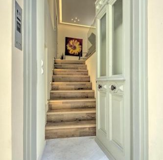 Plaka Apartment | Stylish and cozy house in Athens, Plaka