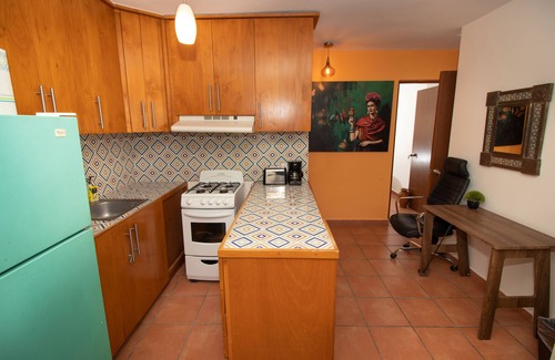 Ampliacion Juarez Condo | Stylish and Spacious 2BR Penthouse. Walk to Downtown and Medano Beach!