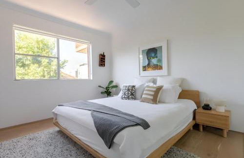 Coogee Apartment | Stylish and Spacious Beach Apartment