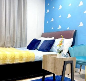 Gateshead House | Stylish and Unique Bedroom In Gateshead - Close To Newcastle