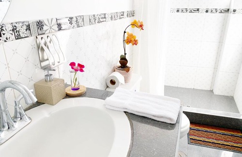 Cusco Apartment | Stylish Apartment 4 min to the Airport