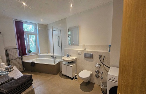 Plauen Apartment | Stylish apartment 70sqm <1000€ possible per month