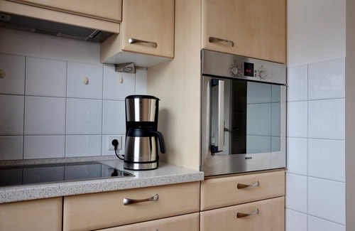 Flensburg Apartment | Stylish apartment in a fantastic location right on Volkspark