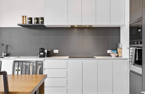 Braddon Apartment | Stylish Apartment in Braddon City